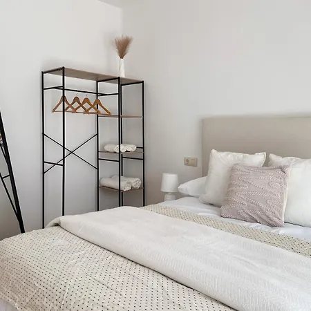 Semesterbostad Cerezashomes5 *